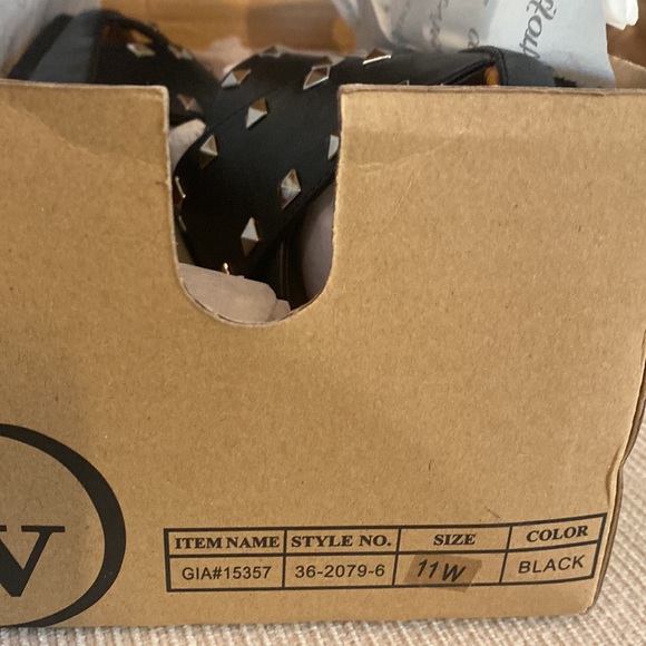 COMFORTVIEW - Gia Studded Sandal Black 11W NIB - Picture 9 of 9